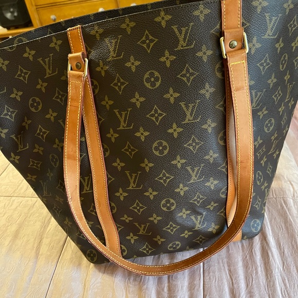 Authentic LV Large Sac Shopping Tote - Picture 3 of 16